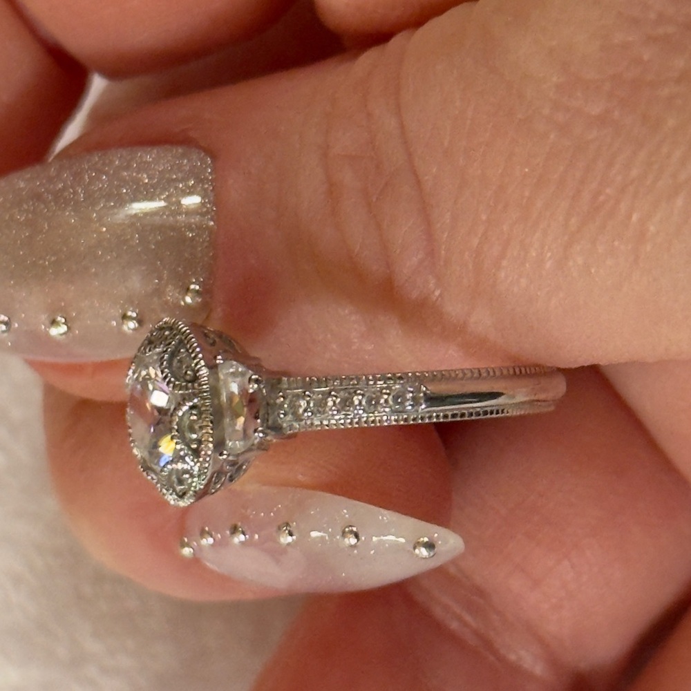 Sterling Silver Vintage Style Round CZ Halo Ring Size 8 1/2 - Picture 8 of 10